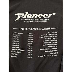 P1Harmony P1oneer Sweatshirt 2023 Tour Black White Size Large K-pop Kpop Hoodie
